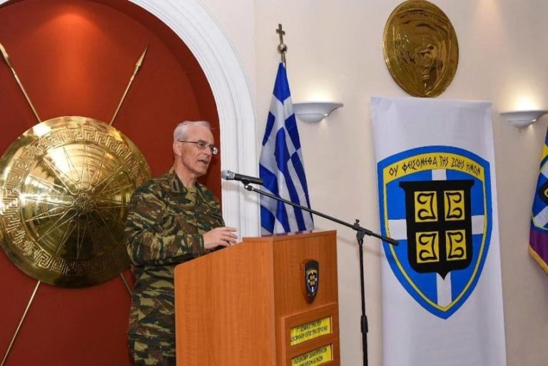 Τελετή Απονομής Διακριτικών Βαθμού από τον Αρχηγό ΓΕΣ προς τους Νεοπροαχθέντες Έφεδρους της 9ης Μ/Π ΤΑΞ