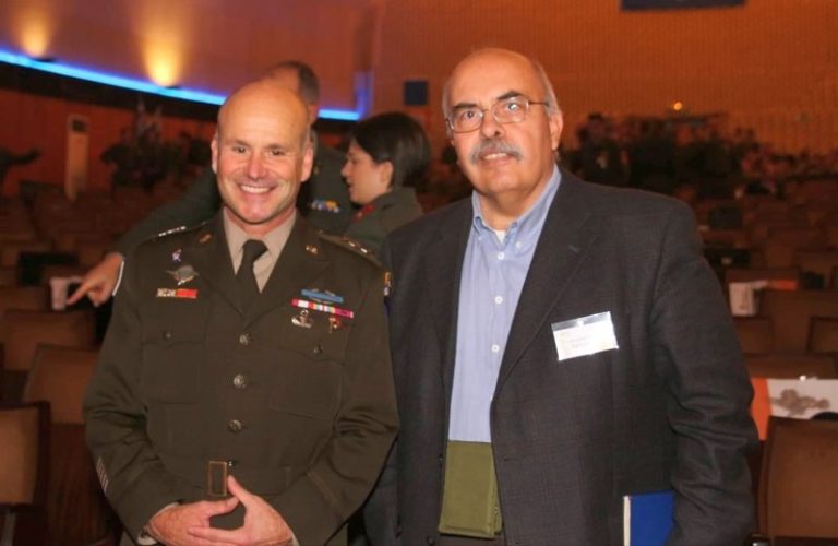 Αμερικανός αντιστράτηγος Cavoli στον Στρατιωτικό Συντάκτη Λεωνίδα Μπλαβέρη: Η παρουσία μας ξεκάθαρο μήνυμα σε κάθε δυνητικό αντίπαλο