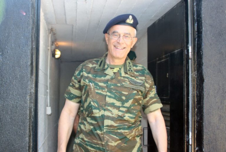 Νέες στολές εκστρατείας για τον Ελληνικό Στρατό