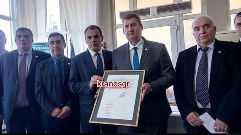 Επίτιμο μέλος του ΣΕΑΝ Καβάλας ο ΥΕΘΑ Νίκος Παναγιωτόπουλος