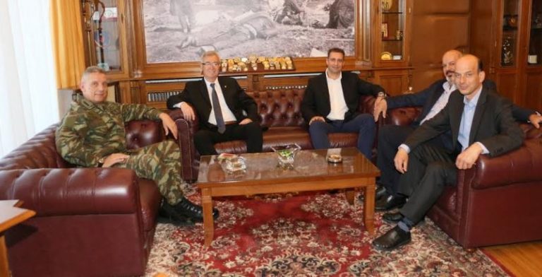 ΣΥΝΑΝΤΗΣΗ ΔΙΟΙΚΗΤΗ 1ΗΣ ΣΤΡΑΤΙΑΣ/EU-OHQ ΜΕ ΤΟΝ ΣΥΝΔΕΣΜΟ ΑΠΟΣΤΡΑΤΩΝ ΑΞΚΩΝ ΤΕΧΝΙΚΟΥ ΣΩΜΑΤΟΣ ΘΕΣΣΑΛΙΑΣ