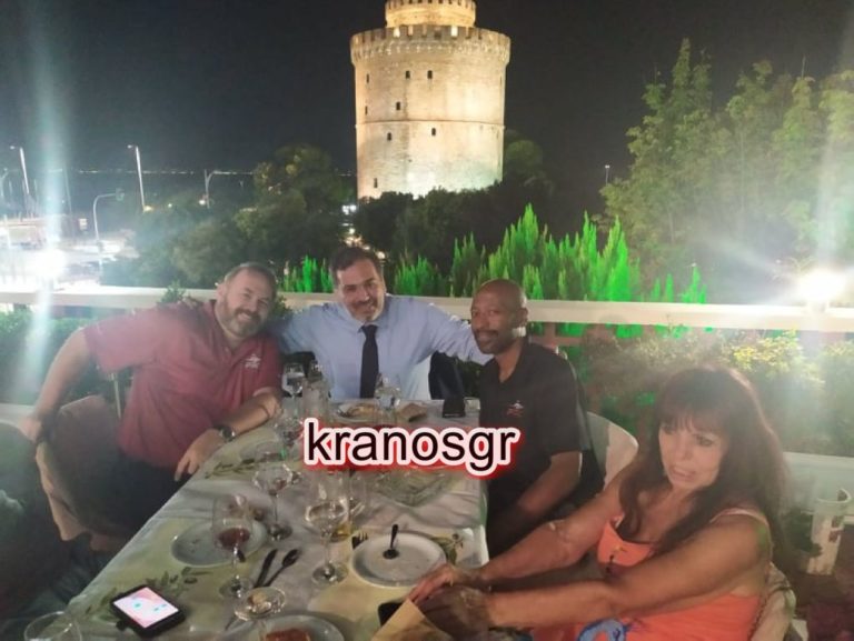 ”Έπαθαν την πλάκα τους οι Αμερικάνοι στο ”χακί” περίπτερο της ΔΕΘ!”