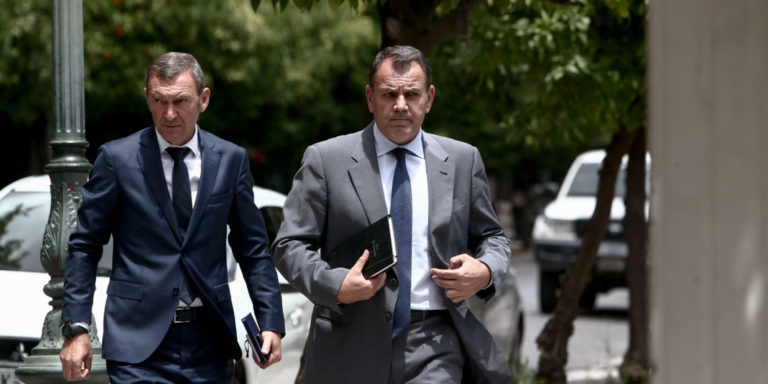 ΥΕΘΑ: Δεν τίθεται ακόμα θέμα αύξησης στρατιωτικής θητείας [vid]