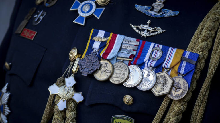 Νέοι Υποστράτηγοι και Ταξίαρχοι στο Στρατό Ξηράς. Όλα τα ονόματα