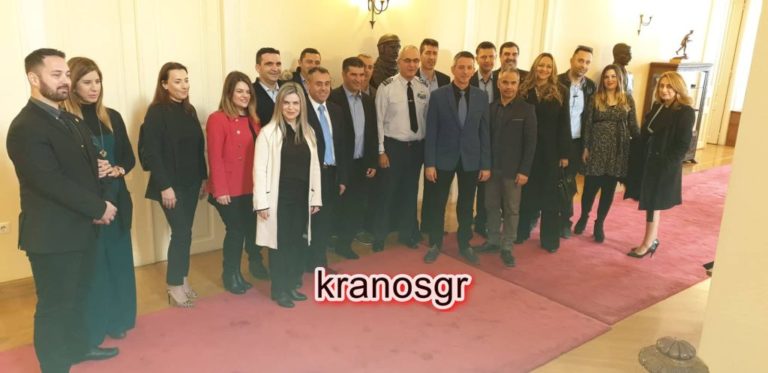 Στο Προεδρικό Μέγαρο ”χακί” συνδικαλιστές του κάμπου