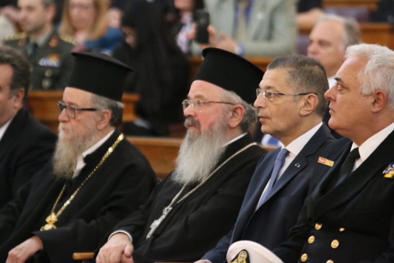 Παρουσία ΥΦΕΘΑ Αλκιβιάδη Στεφανή στις εκδηλώσεις εορτασμού της 75ης Επετείου Επανάστασης – Απελευθέρωσης της Καρπάθου