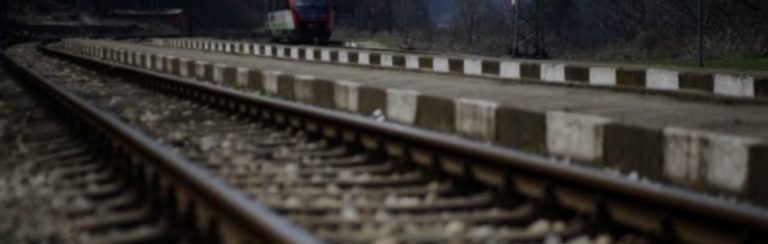 Θράκη: «Μυστήριο» ο θάνατος γυναίκας στρατιωτικού στις ράγες