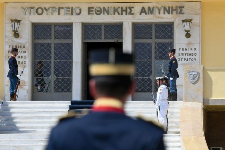 Ανώτατο χρονικό όριο η τριετία στις Διοικήσεις ΚΑΑΥ, ΛΑΦ και Στρατιωτικών Πρατηρίων;