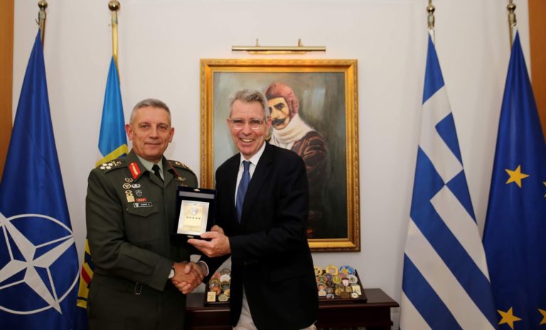 Συνάντηση Αρχηγού ΓΕΕΘΑ με τον Πρέσβη των ΗΠΑ