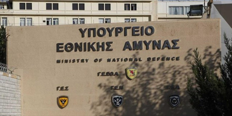 Στο φουλ οι «μηχανές» στο ΥΕΘΑ – Ο άνθρωπος με τον κομβικό ρόλο στην προώθηση των θεμάτων