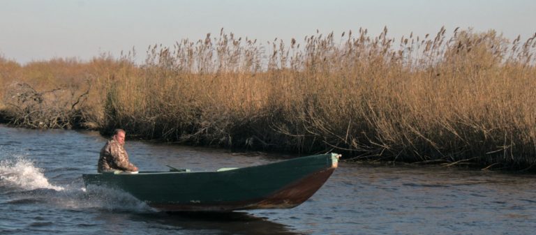 Τούρκοι στρατιώτες εισβάλουν & απαγάγουν Έλληνες ψαράδες στον Έβρο & ζητούν λύτρα 5.000 ευρώ για την απελευθέρωσή τους