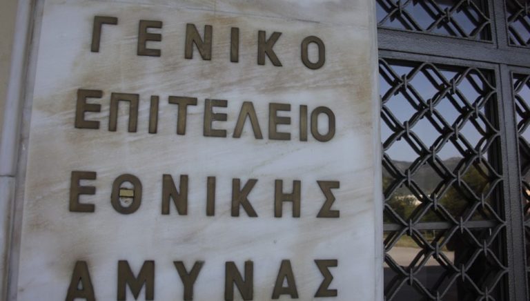 Πιέσεις για κρίσεις Αρχηγών “εδώ και τώρα” και το σταθερό όχι του ΥΕΘΑ