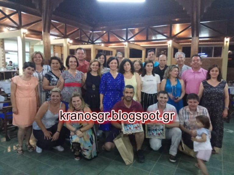 Καλό καλοκαίρι από το χορευτικό στελεχών του Στρατού Ξηράς της Λάρισας