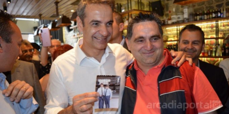 Η φωτογραφία του Μητσοτάκη από τον στρατό και η συνάντηση με την «σειρά» του