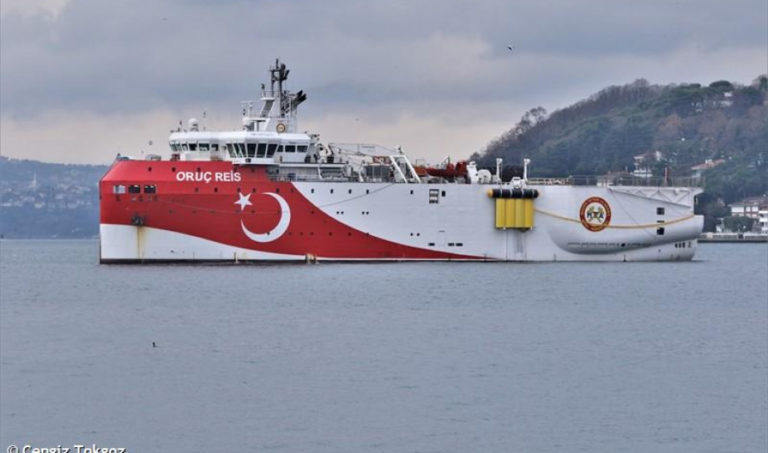 Εντός της ελληνικής υφαλοκρηπίδας το τουρκικό Ορούτς Ρέις – Σε επιφυλακή το ΓΕΕΘΑ