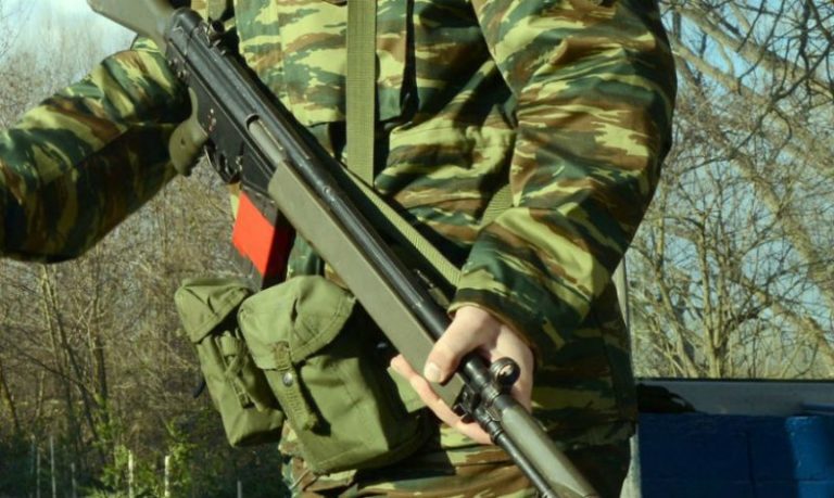 Επίσημη η αύξηση της στρατιωτικής θητείας: Ποιοι εξαιρούνται από το 12μηνο – Από πότε ξεκινά – Αναλυτικά το ΦΕΚ