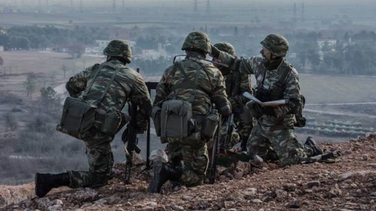 Αμετάθετο Στρατιωτικού Προσωπικού με το Πέρας 25 ετών