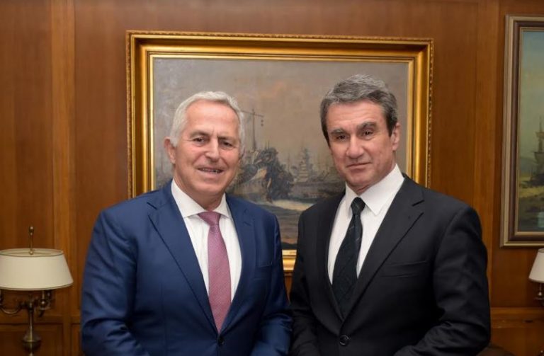 Συνάντηση ΥΕΘΑ Ευάγγελου Αποστολάκη με τον Βουλευτή Ανδρέα Λοβέρδο