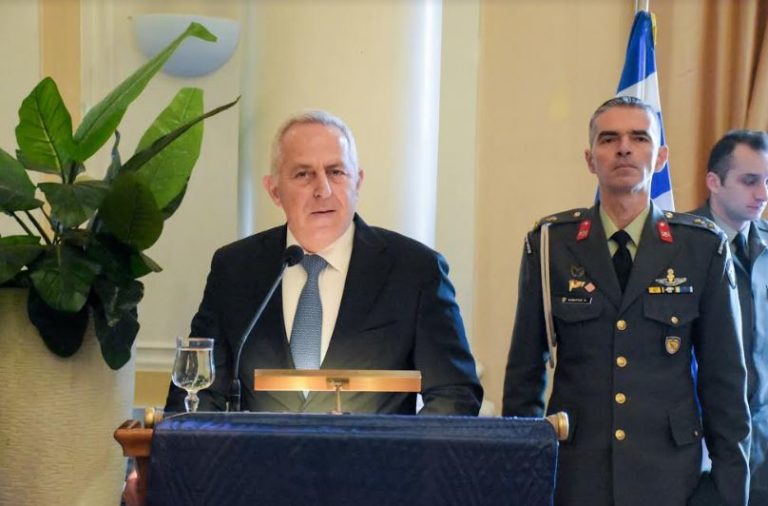 Παρουσία ΥΕΘΑ Ευάγγελου Αποστολάκη σε Εκδήλωση της ΕΑΑΣ