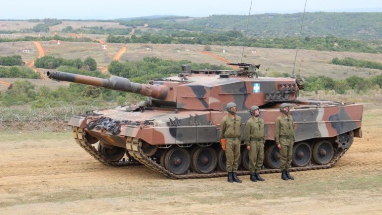 Ενισχύονται οι Ένοπλες Δυνάμεις: Ανάμεσα σε ΟΒΑ και ΕΠ.ΟΠ το σχέδιο νέων προσλήψεων