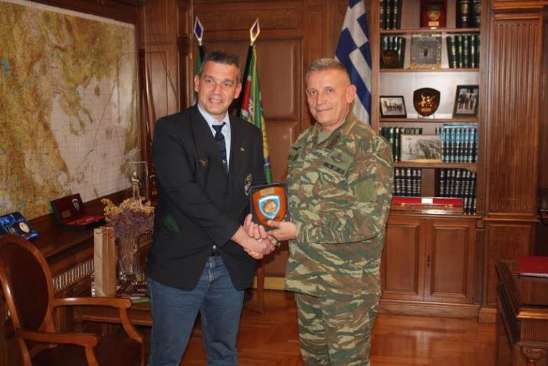 Εθιμοτυπικές επισκέψεις στον Διοικητή 1ης Στρατιάς Αντγο Φλώρο Κωνσταντίνο