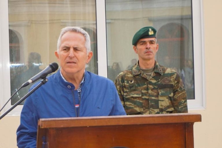 Επίσκεψη ΥΕΘΑ Ευάγγελου Αποστολάκη στο Καστελόριζο
