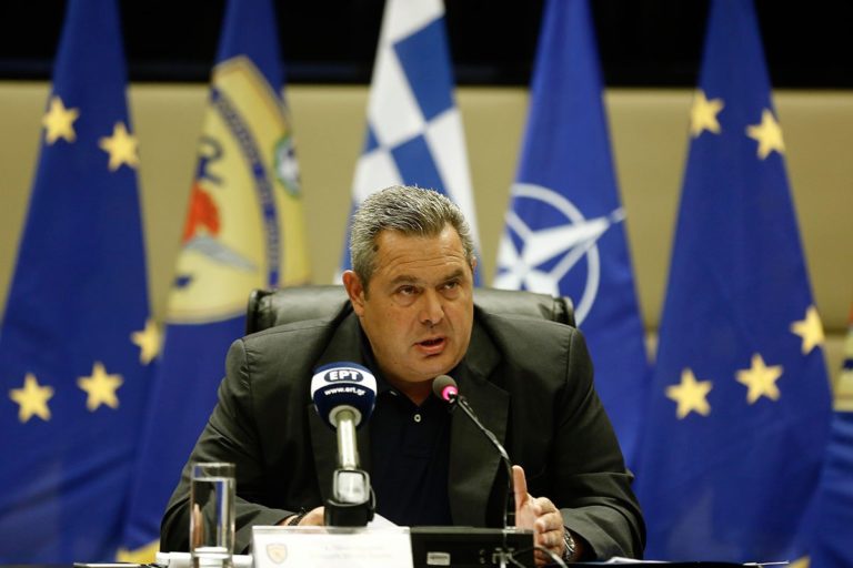 Τι θα γίνει με τις κρίσεις των αρχηγών των επιτελείων σε περίπτωση αποχώρησης Καμμένου