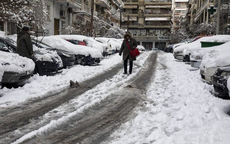 Τι δικαιώματα έχουν όσοι εργαζόμενοι δεν πάνε στη δουλειά τους εξαιτίας της κακοκαιρίας