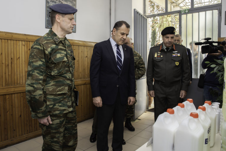 Επίσκεψη ΥΕΘΑ Νικόλαου Παναγιωτόπουλου σε 700 ΣΕ και 441 ΑΒΥΥ