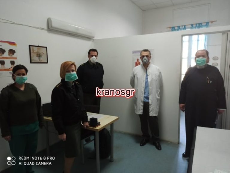 ”Χακί” πνευματικές νουθεσίες με μάσκα