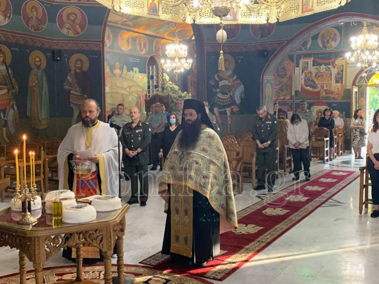 Πανηγυρικός Εσπερινός των Αγίων Κωνσταντίνου και Ελένης στο Γ’ Σώμα Στρατού (ΦΩΤΟ)