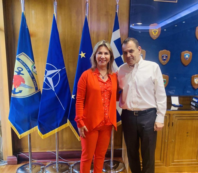 ”Μνημόσυνο με ξένα κόλλυβα”. Ομοσπονδία Στρατιωτικών οικειοποιήθηκε θέμα για τους ΑΣΣΥ