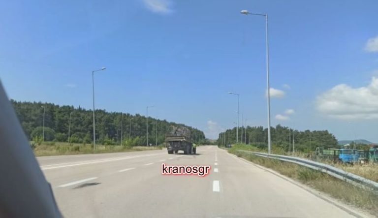 Βλάβη σε βαρύ όχημα του Στρατού στην Καβησό