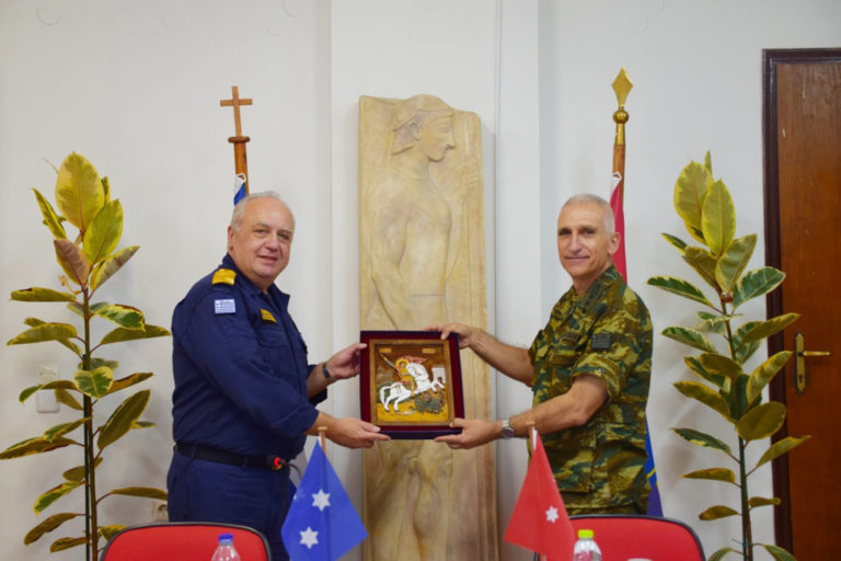 Ο Αρχηγός ΓΕΝ στην 98 ΑΔΤΕ