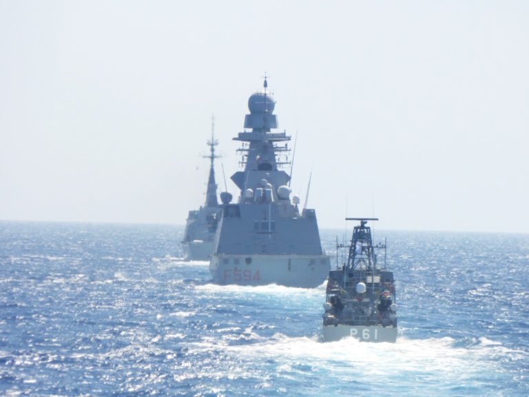 ΓΕΕΘΑ: ΤΕΤΡΑΜΕΡΗΣ ΑΕΡΟΝΑΥΤΙΚΗ ΑΣΚΗΣΗ