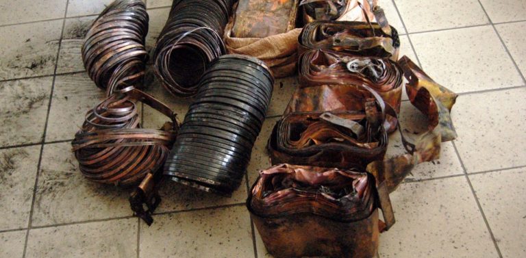 Ελευσίνα: Έκρηξη με ένα νεκρό σε εργοστάσιο στην ΠΥΡΚΑΛ