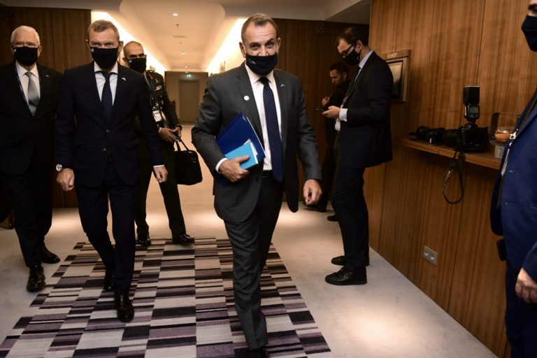 ΥΕΘΑ Ν. Παναγιωτόπουλος προς Στόλτενμπεργκ: Επιζήμια η πολιτική ίσων αποστάσεων του ΝΑΤΟ