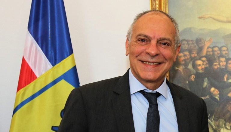 ΣΕΑ Ναύαρχος Διακόπουλος: «Ένοπλα στο πλευρό της Κύπρου η Ελλάδα αν χρειαστεί»