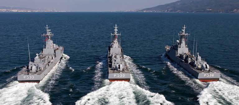 ΕΚΤΑΚΤΟ: Τουρκικές φρεγάτες πέρασαν τα Δαρδανέλια – Άλλα σκάφη ανακλήθηκαν από τη ΝΑΤΟϊκή δύναμη SNMG2 (upd)