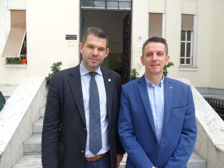 Στο πλευρό του Θωμά Ντιντιού ο γνωστός Αστυνομικός, Δημοτικός Σύμβουλος Λάρισας Κώστας Αργυρόπουλος