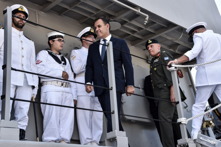 Παναγιωτόπουλος – Φλώρος στη συνάντηση Μητσοτάκη με τον Μ. Πομπέο