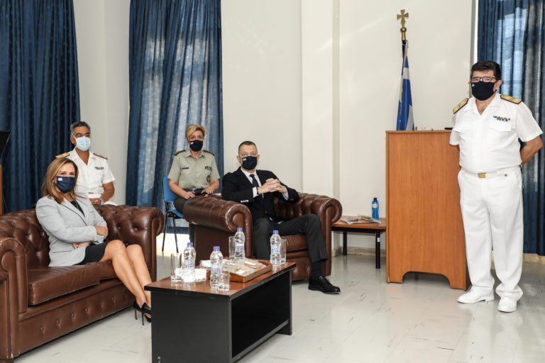 Στεφανής – Ράπτη στο Ναυτικό Νοσοκομείο Πειραιά