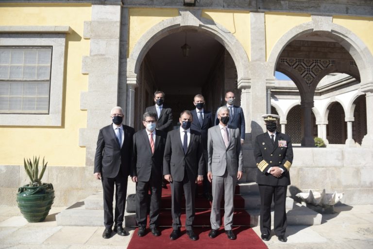 Υπογραφή Αμυντικής Συμφωνίας ΥΕΘΑ Νικόλαου Παναγιωτόπουλου και ΥΠΑΜ Πορτογαλίας Ζοάου Γκόμες Κραβίνιου