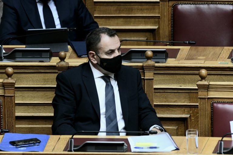 “Bόμβα” Παναγιωτόπουλου: Μετά τα 18 Rafale, τέσσερις φρεγάτες και δύο πλοία… δώρο από την Γαλλία