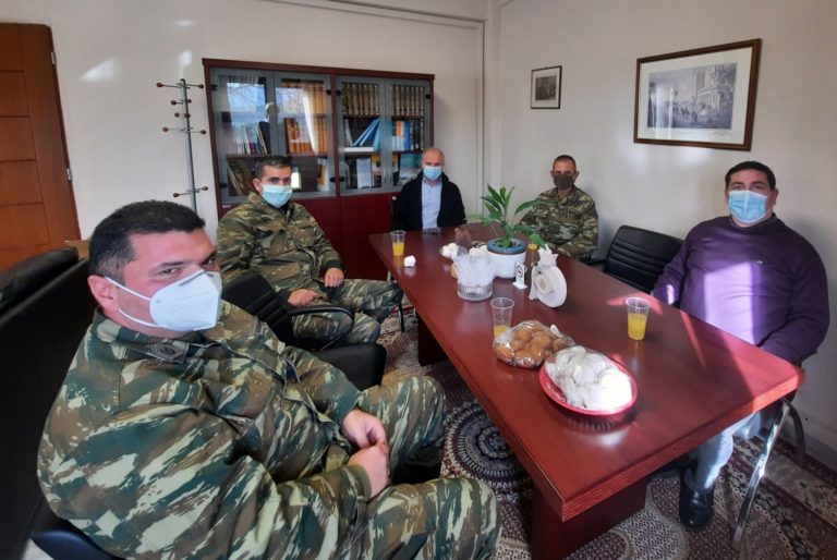 Στο δήμο Τεμπών αντιπροσωπεία της ΔΔΒ 1ης Στρατιάς