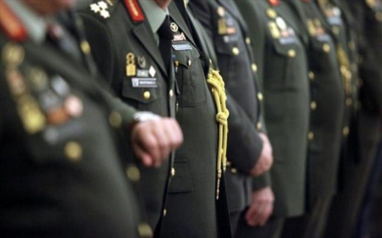 Οι Ανώτατοι, οι Δημοσιογράφοι και οι ιζνογκούντ