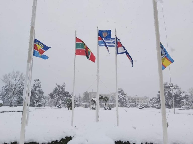 Μπέρδεψαν τις προσλήψεις πολιτικού προσωπικού με την προκήρυξη ΕΠΟΠ!