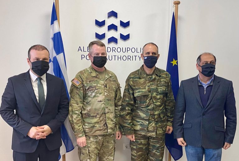 Αμερικανός στρατηγός στο Λιμάνι Αλεξανδρούπολης