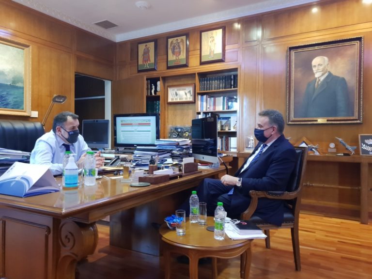 Ανοιχτές οι πόρτες του ΥΕΘΑ για συζήτηση θεμάτων στελεχών