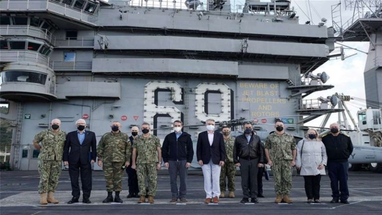Στο αεροπλανοφόρο USS Dwight D. Eisenhower ο Κυριάκος Μητσοτάκης